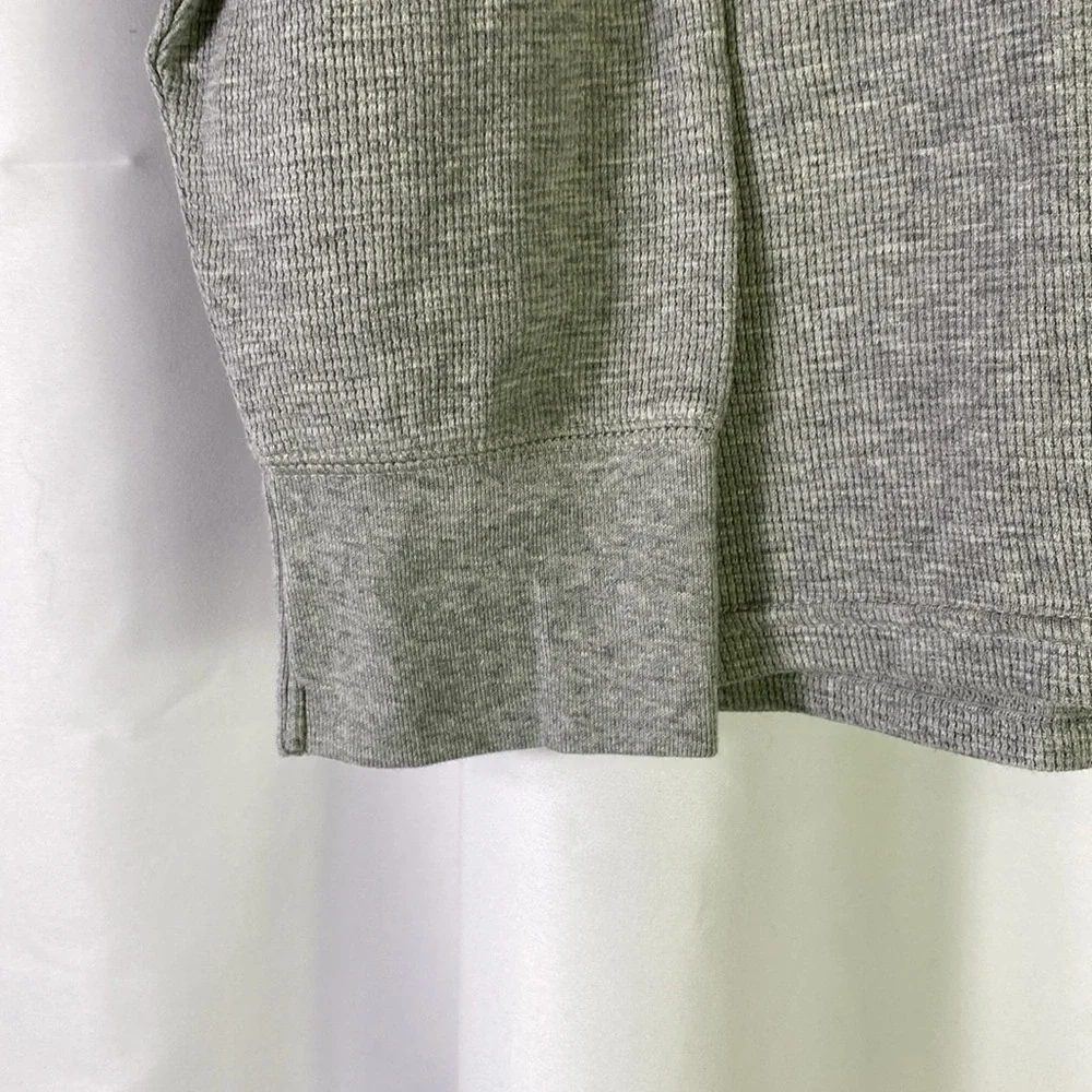 Ralph Lauren Polo,‎ heather grey long sleeve waffle knit shirt.
